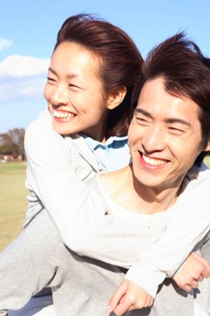 お手頃価格で高品質な結婚指輪を購入